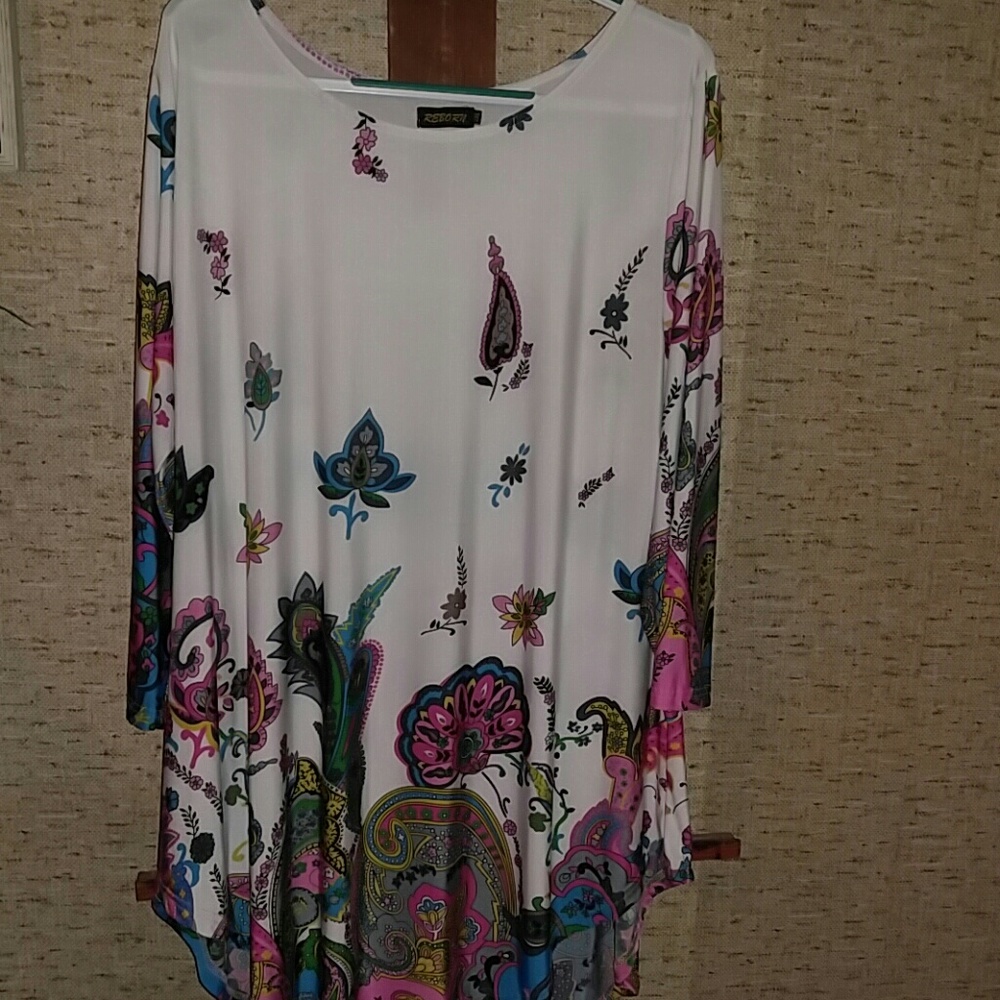 3x colorful tunic